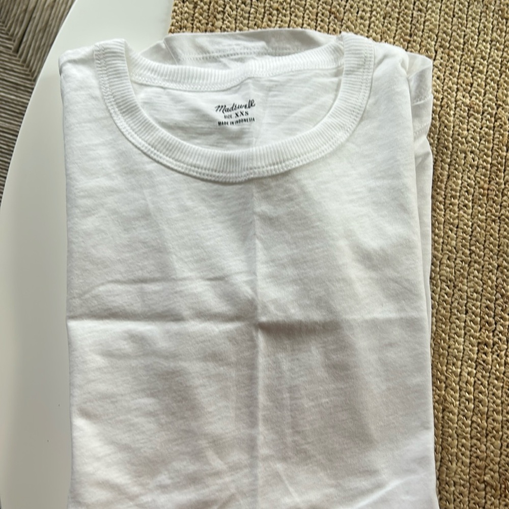NWT madewell white womens short sleeve tshirt, size xxsmall